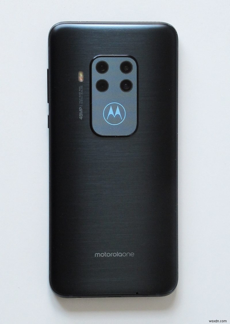 Motorola One Zoom - Lumia đã chết, One muôn năm