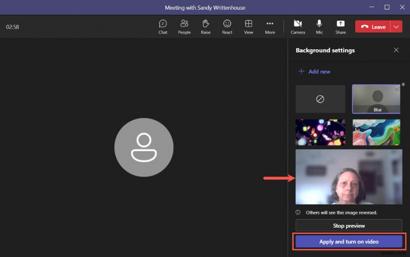 Làm mờ nền của bạn trong Microsoft Teams:Hướng dẫn từng bước cho Windows, Mac &Mobile 