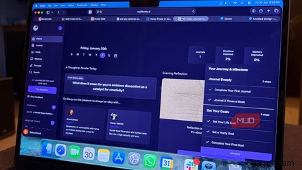 Cách một ứng dụng tạp chí Android nguồn mở lập bản đồ cả năm của bạn theo dòng thời gian 