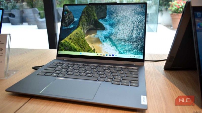 Top 5 Tính Năng Cần Thiết Mỗi Laptop Sinh Viên Phải Có 