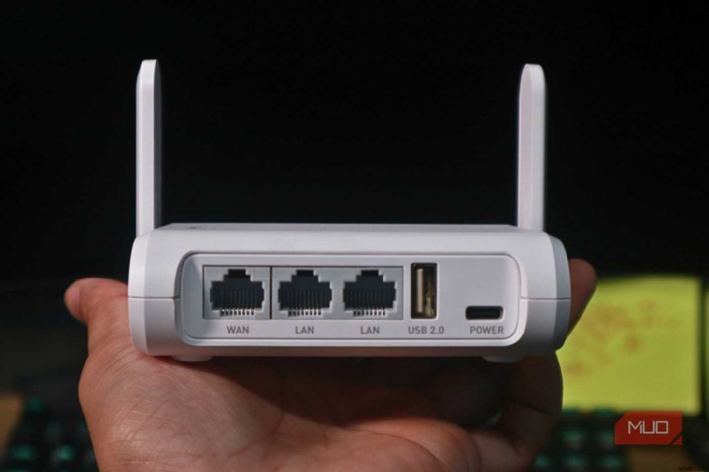Tăng cường công việc từ xa:Các phụ kiện USB-C phải có để tăng năng suất cho quán cà phê 