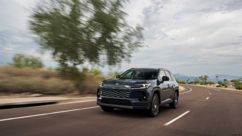 Tại sao chiếc SUV hybrid Nhật Bản này là sự lựa chọn thông minh nhất cho người lái xe hiện đại 