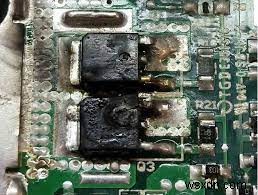 Bo mạch chủ có thể làm hỏng PSU không? Thông tin chi tiết của chuyên gia &Lời khuyên quan trọng (2022) 