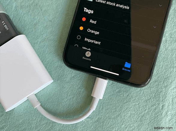 Chuyển ảnh iPhone trực tiếp sang thẻ nhớ—Không cần máy tính 