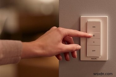 Lắp đặt 55 đèn Philips Hue:Chúng biến đổi ngôi nhà của bạn như thế nào 