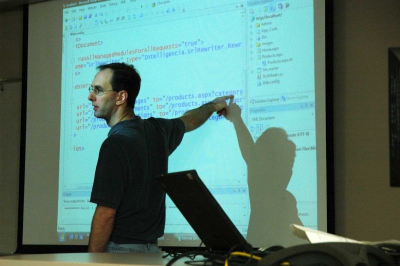 Xây dựng Trình rút ngắn URL hiệu suất cao với bộ nhớ đệm phân tán của Node.js và Redis 
