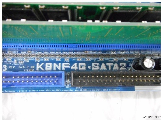 Hồi sinh bo mạch chủ ASRock KBNF4G-SATA2:Câu chuyện sửa chữa thành công 