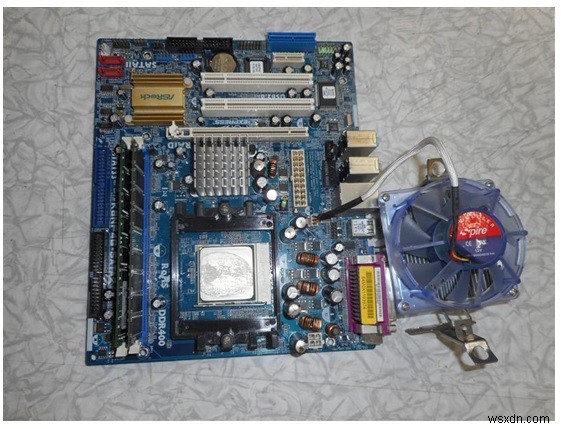 Hồi sinh bo mạch chủ ASRock KBNF4G-SATA2:Câu chuyện sửa chữa thành công 