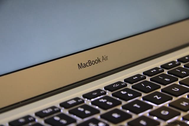 MacBook Pro vs Air:Tại sao Pro đánh bại Air về sức mạnh và hiệu suất 