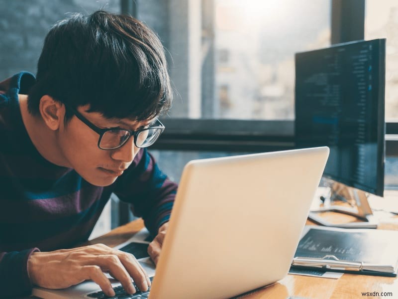 Khắc phục tình trạng đóng băng hoặc biến mất thanh tác vụ:Giải pháp nhanh chóng cho trải nghiệm PC mượt mà 