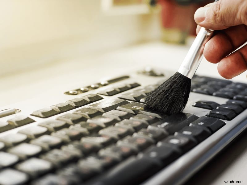 Cách khắc phục nhanh chóng phím bàn phím bị dính hoặc không phản hồi 