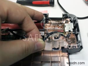 Hướng dẫn sửa chữa HP Pavilion DV6‑3000:Thay vỏ dưới để giải quyết vấn đề quá nhiệt và nắp 