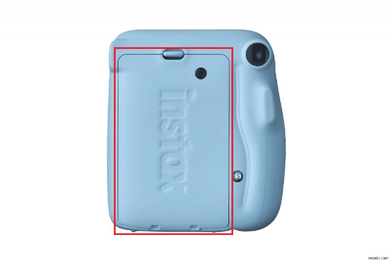 Cách dừng đèn flash màu cam trên Instax Mini 11 của bạn sau khi thay pin 