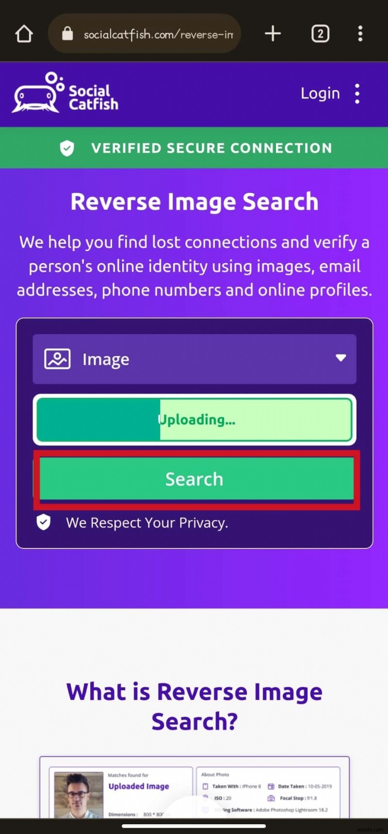 Khám phá danh tính của một người bằng cách sử dụng ảnh trên Social Catfish