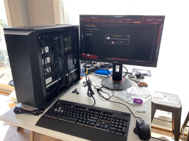 Xây dựng một chiếc PC chơi game Fortnite trị giá 1.001 USD với đứa con 12 tuổi của tôi:Hướng dẫn tự làm từng bước 
