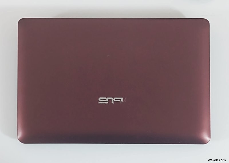 Tại sao Asus eeePC vẫn tỏa sáng vào năm 2024 với MX Linux 