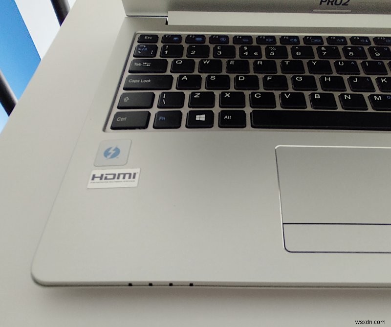 Slimbook Pro2:Giải quyết các vấn đề cong vênh và lung lay 