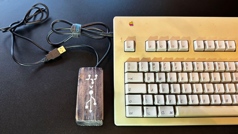 Cách tôi xây dựng Bộ chuyển đổi ADB‑to‑USB có thể định cấu hình để hồi sinh Bàn phím Apple 1990 trên Windows 